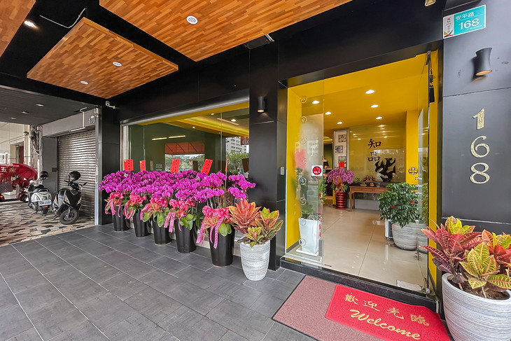 店家門口.jpg
