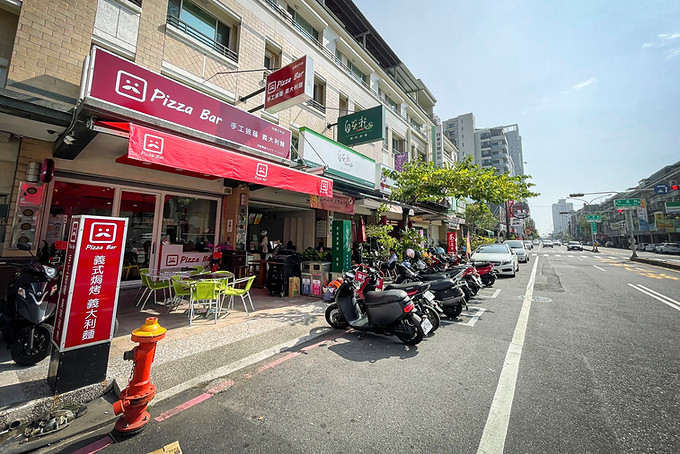 店家門口/周邊環境.jpg