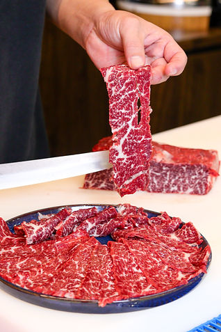 新鮮牛肉手工薄切.jpg